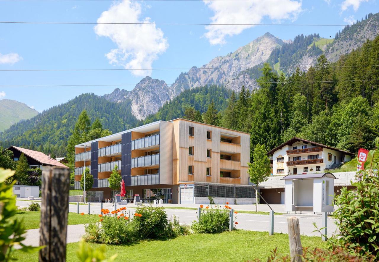 Апартаменты Zapfig Living Arlberg Вальд-ам-Арльберг Экстерьер фото